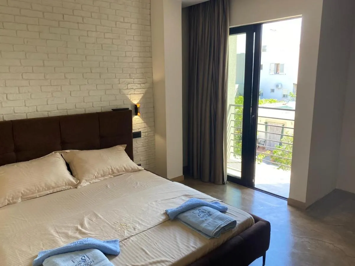 Ritson Hotel Vlorë