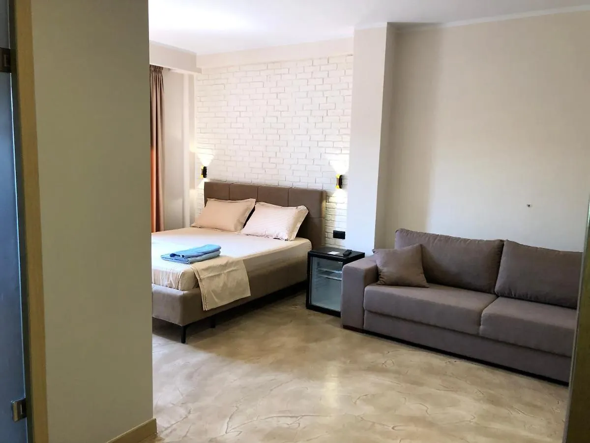 Ritson Hotel Vlorë