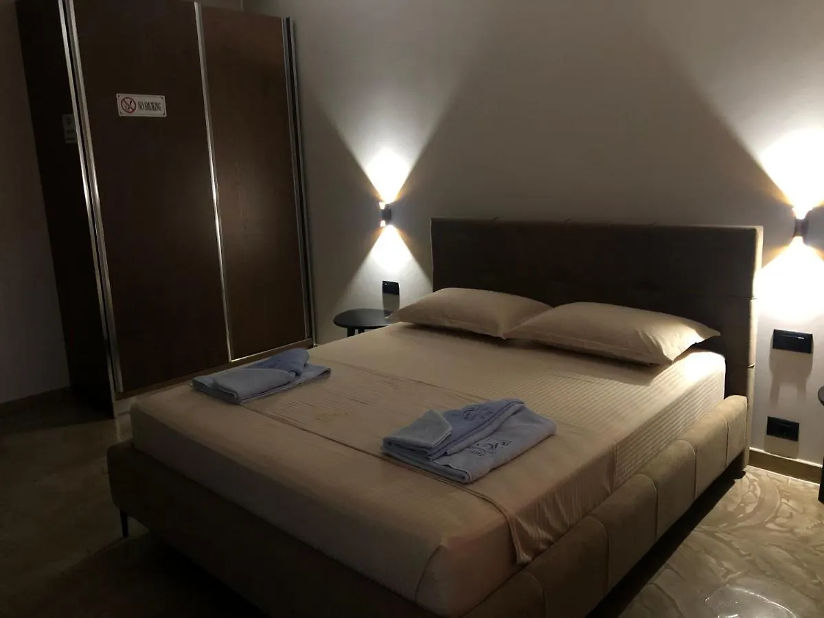 Ritson Hotel Vlorë 3*, Narte Αλβανία