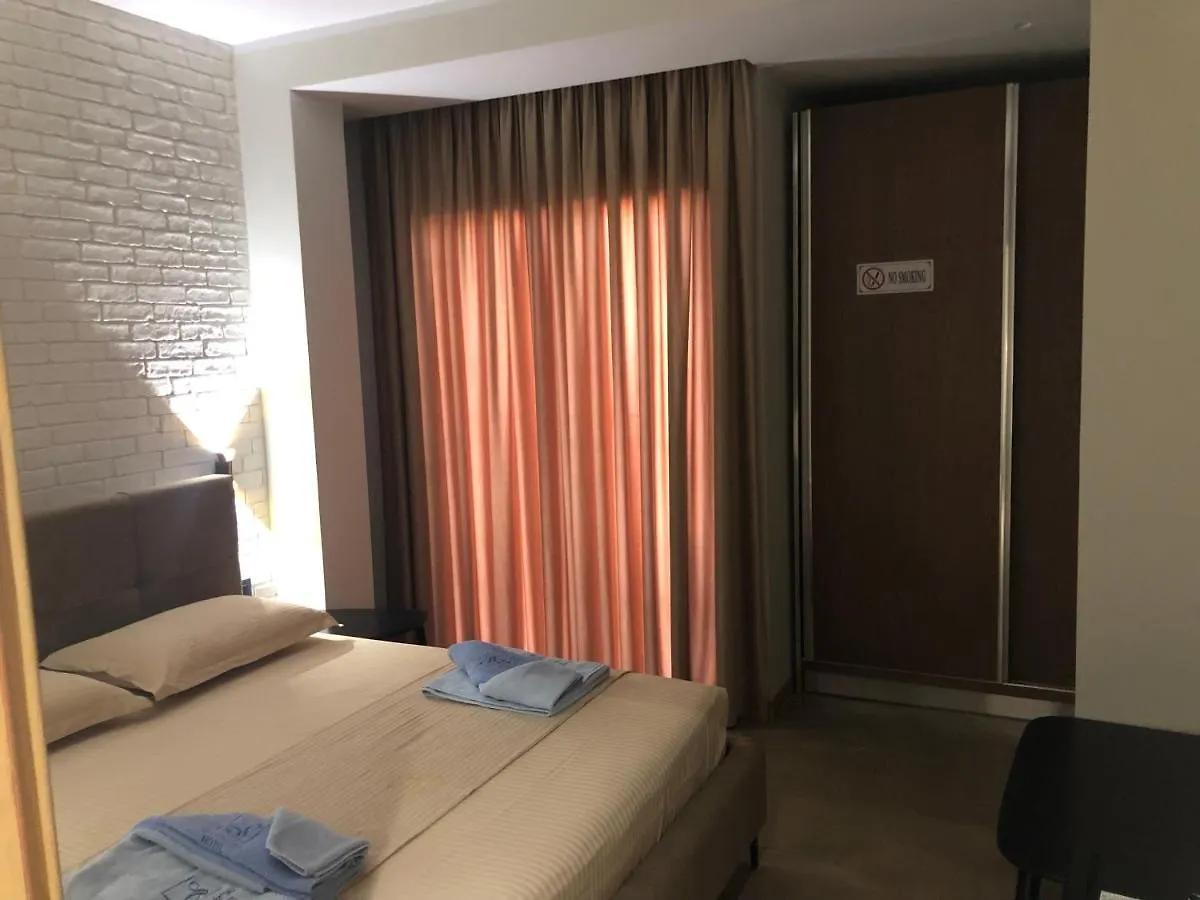 Ritson Hotel Vlorë